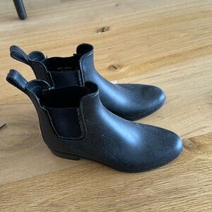 Jack Rogers Rain Boots